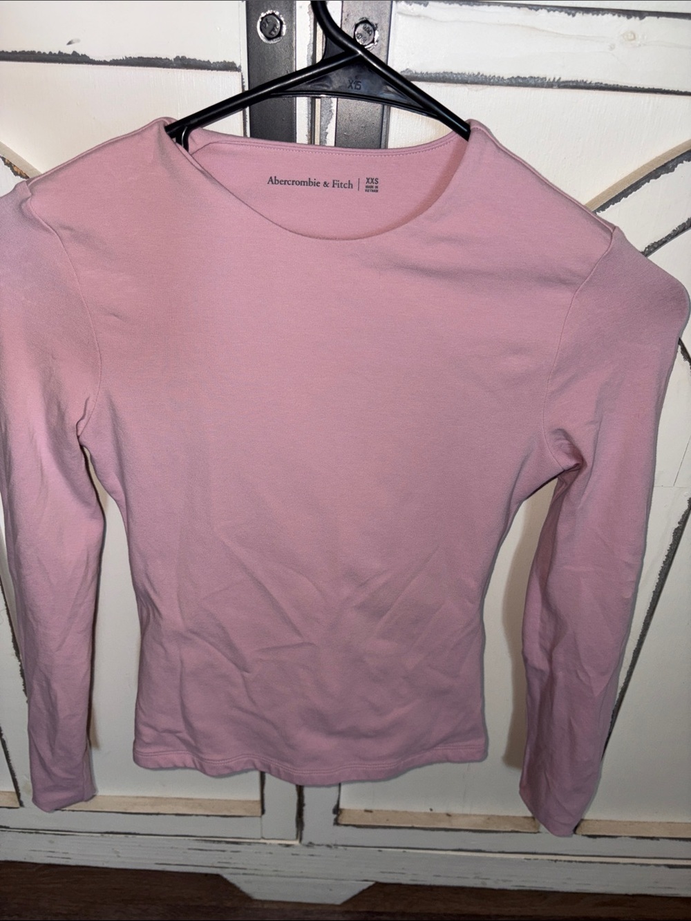 Abercrombie & Fitch Light Pink Long Sleeve Crewneck Top
